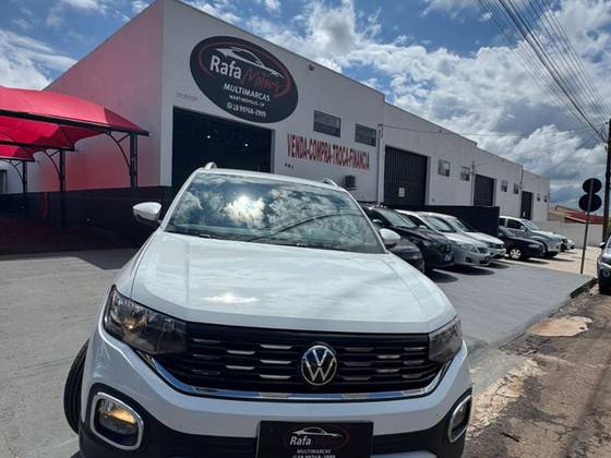VOLKSWAGEN T-CROSS 1.0 200 TSI TOTAL FLEX AUTOMÁTICO VOLKSWAGEN T-CROSS 1.0 200 TSI TOTAL FLEX AUTOMÁTICO
